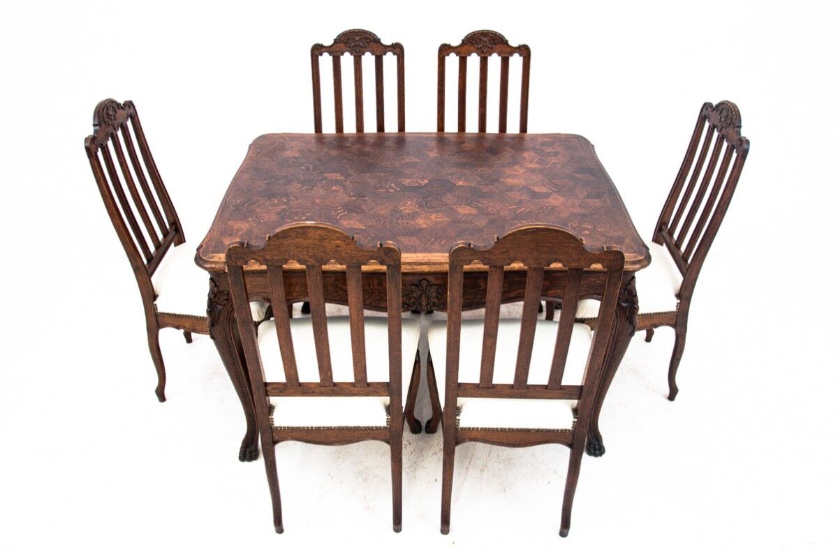 Dining set, France, around 1920.