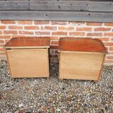 2 Anciennes Tables de Chevet en Bois