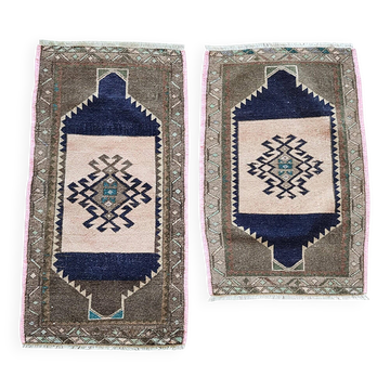 Set of 2 vintage handmade Turkish rugs 54x82 cm