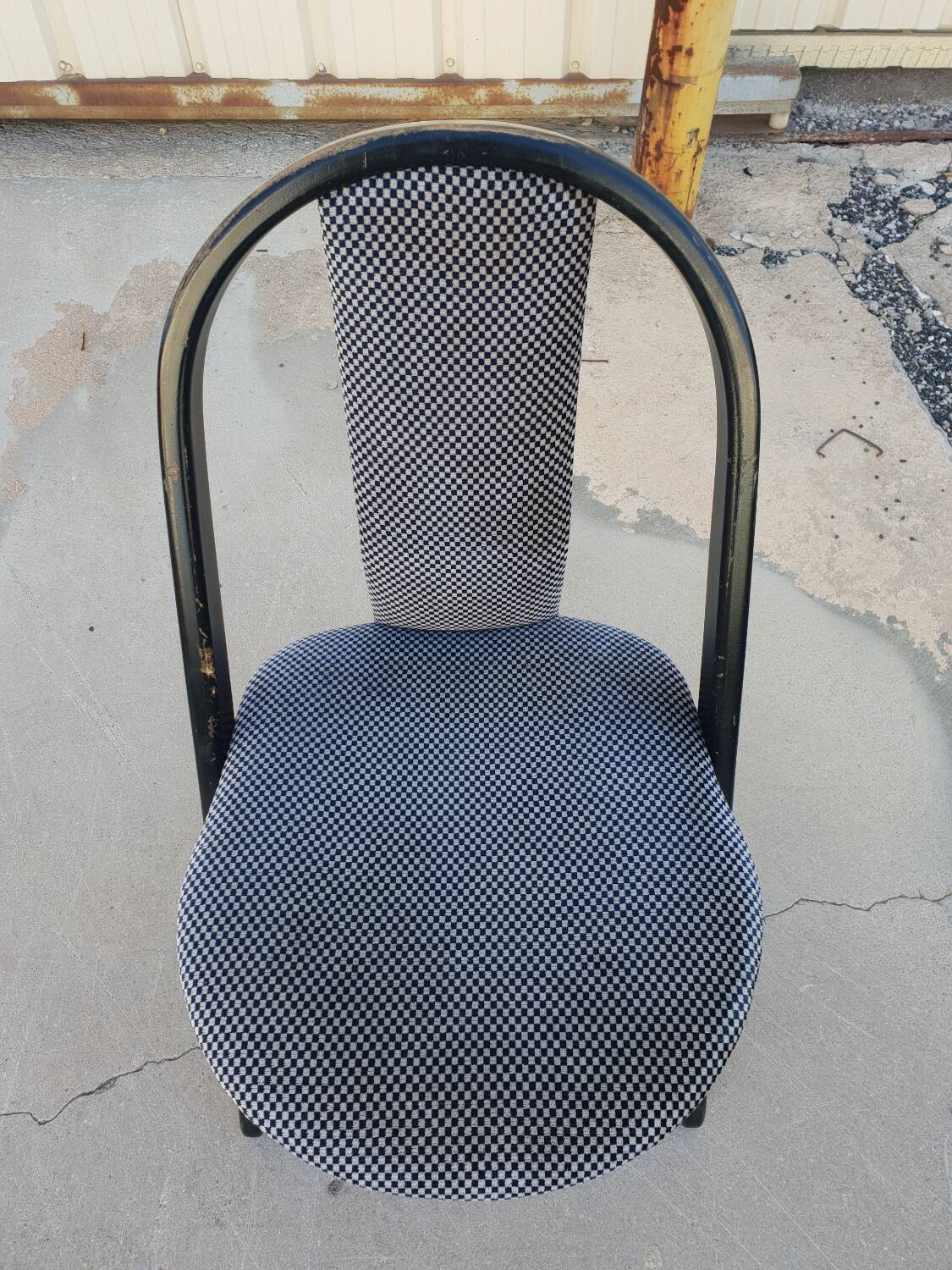 Série de 4 chaises design 1970