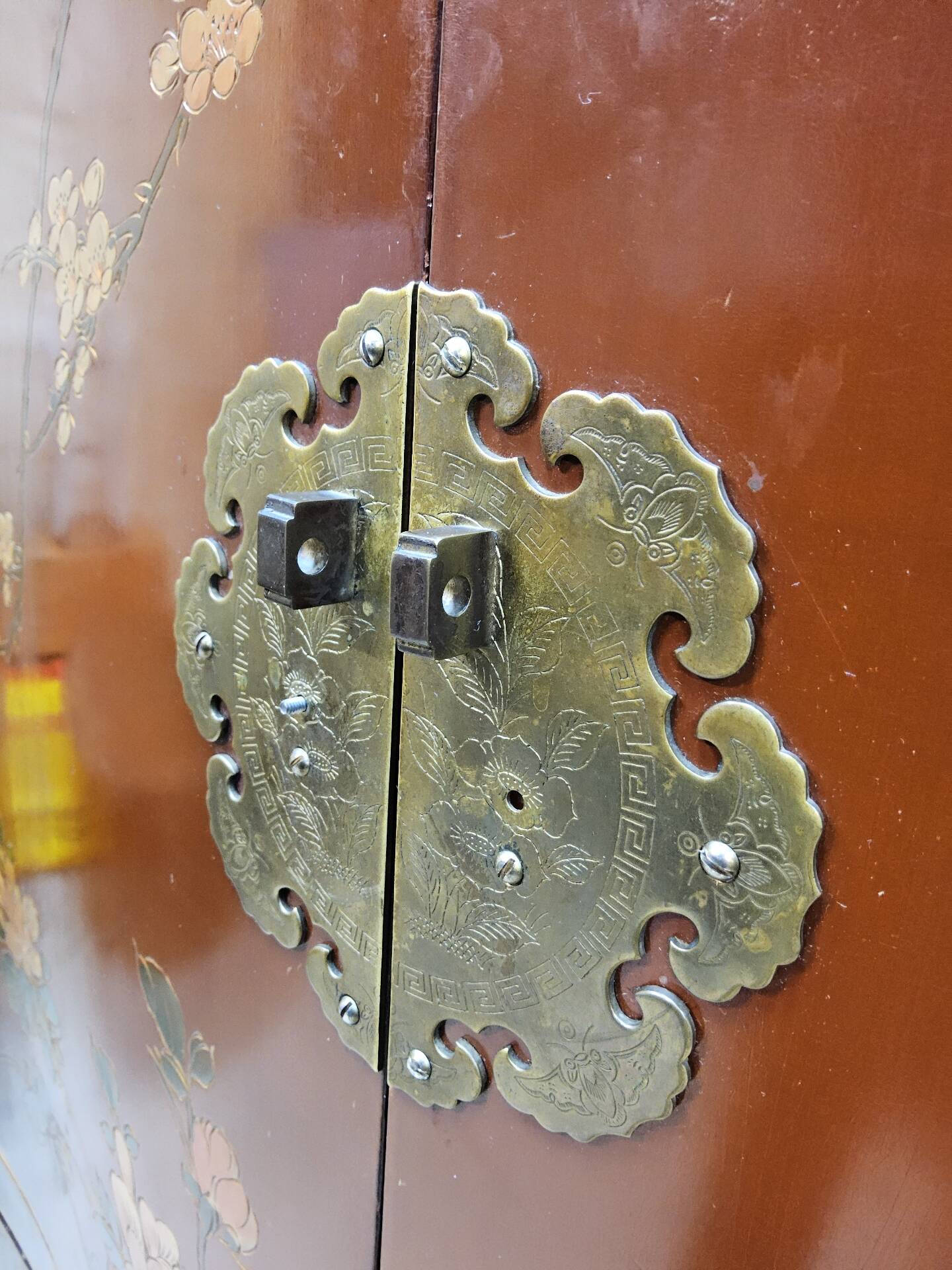 Vintage Chinese red and gold cabinet with flowers and birds (lacquer cabinet)