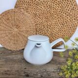 Théière blanche vintage