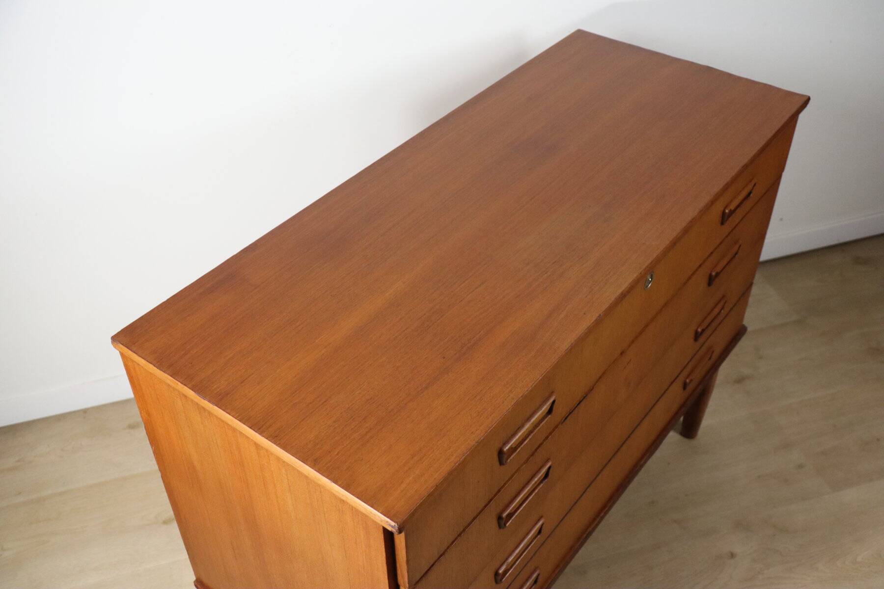 Scandinavian teak chest of drawers, 1960