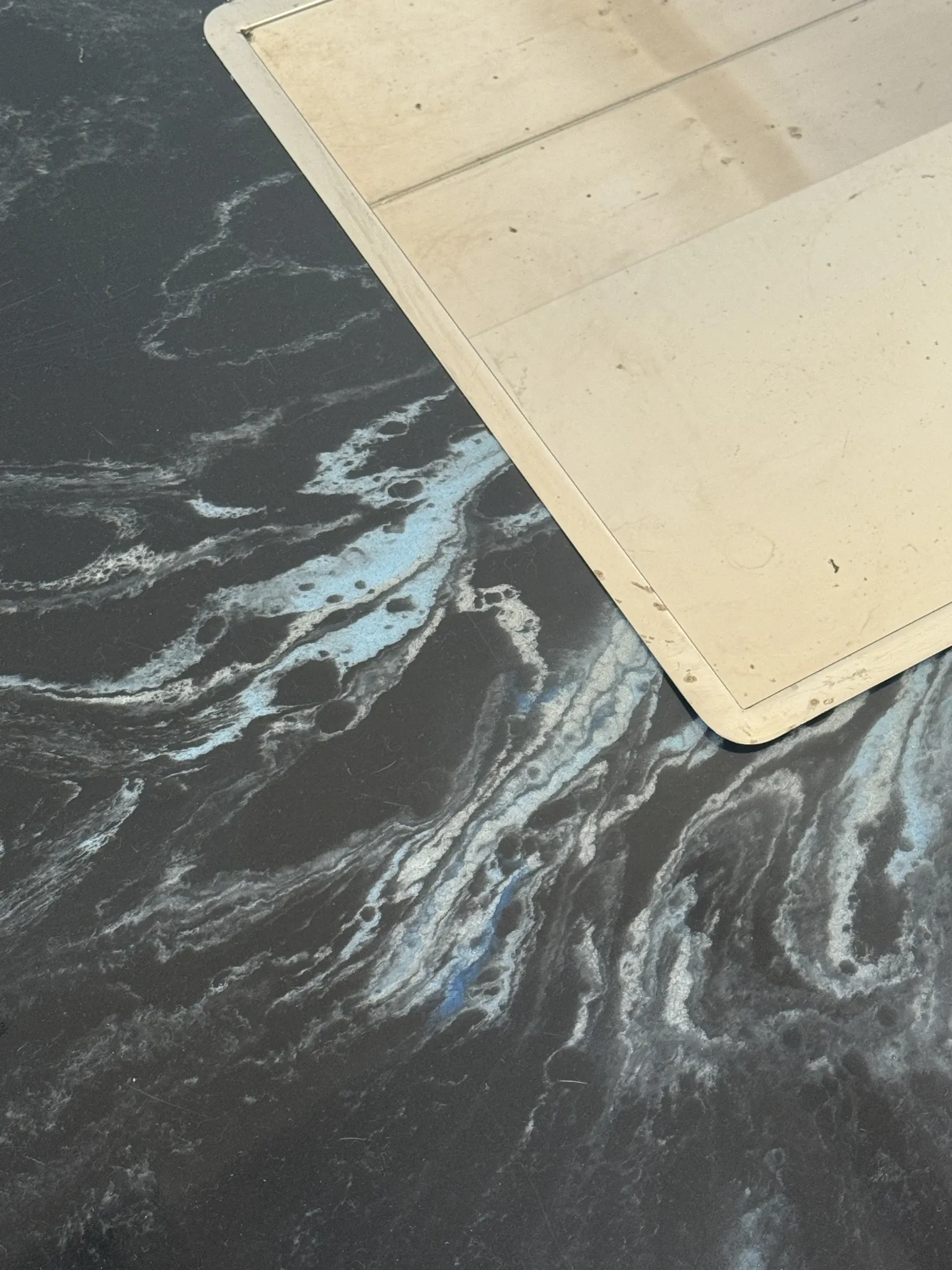 Black and blue marble coffee table with chrome base, designed by Willy Rizzo.