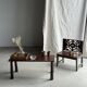 Mini banc à dossier sculpté à motif de rosace et volutes H59 L51