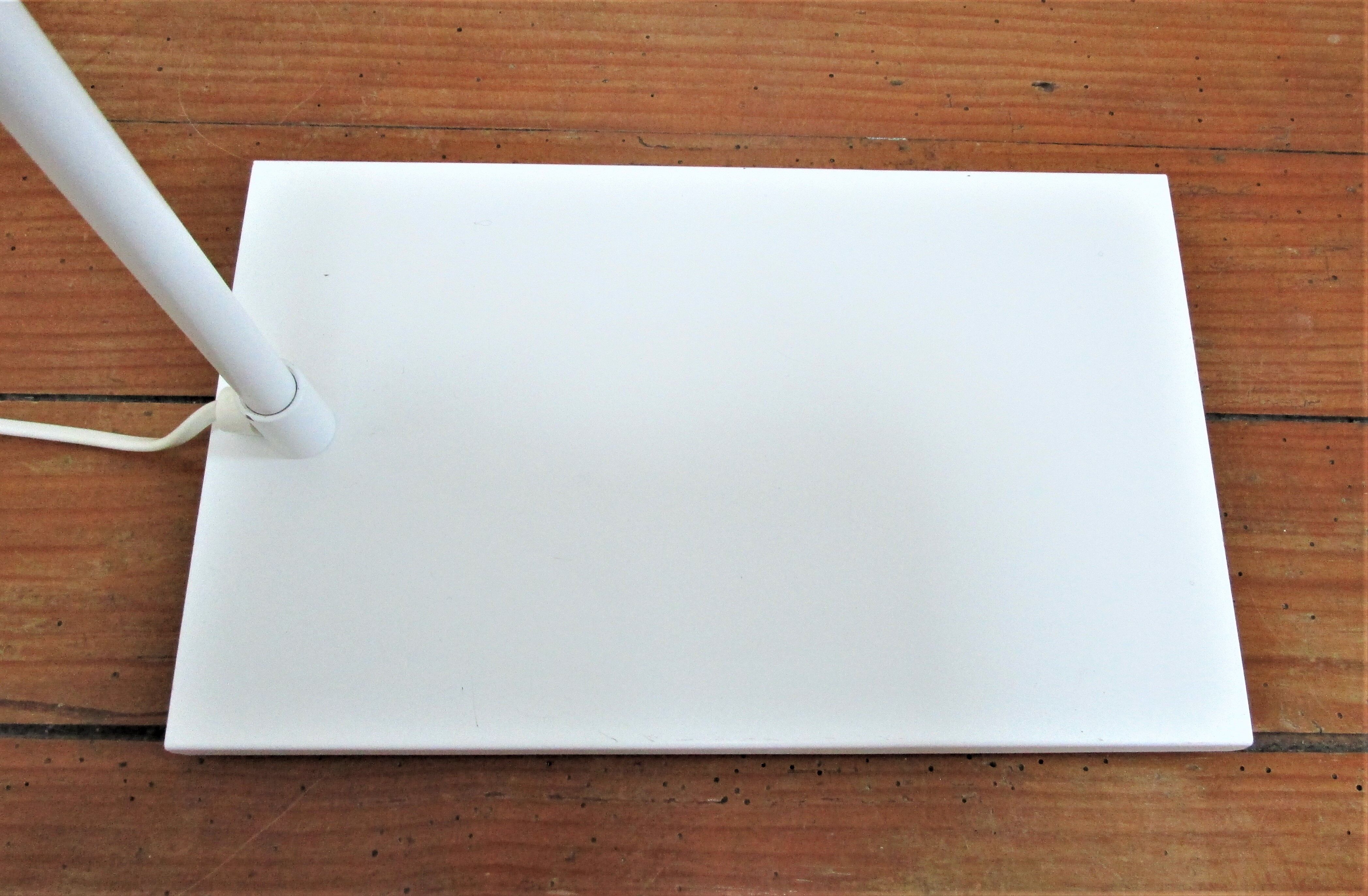 Floor lamp metal white design Aluminor