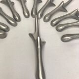 12 contemporary knife carriers