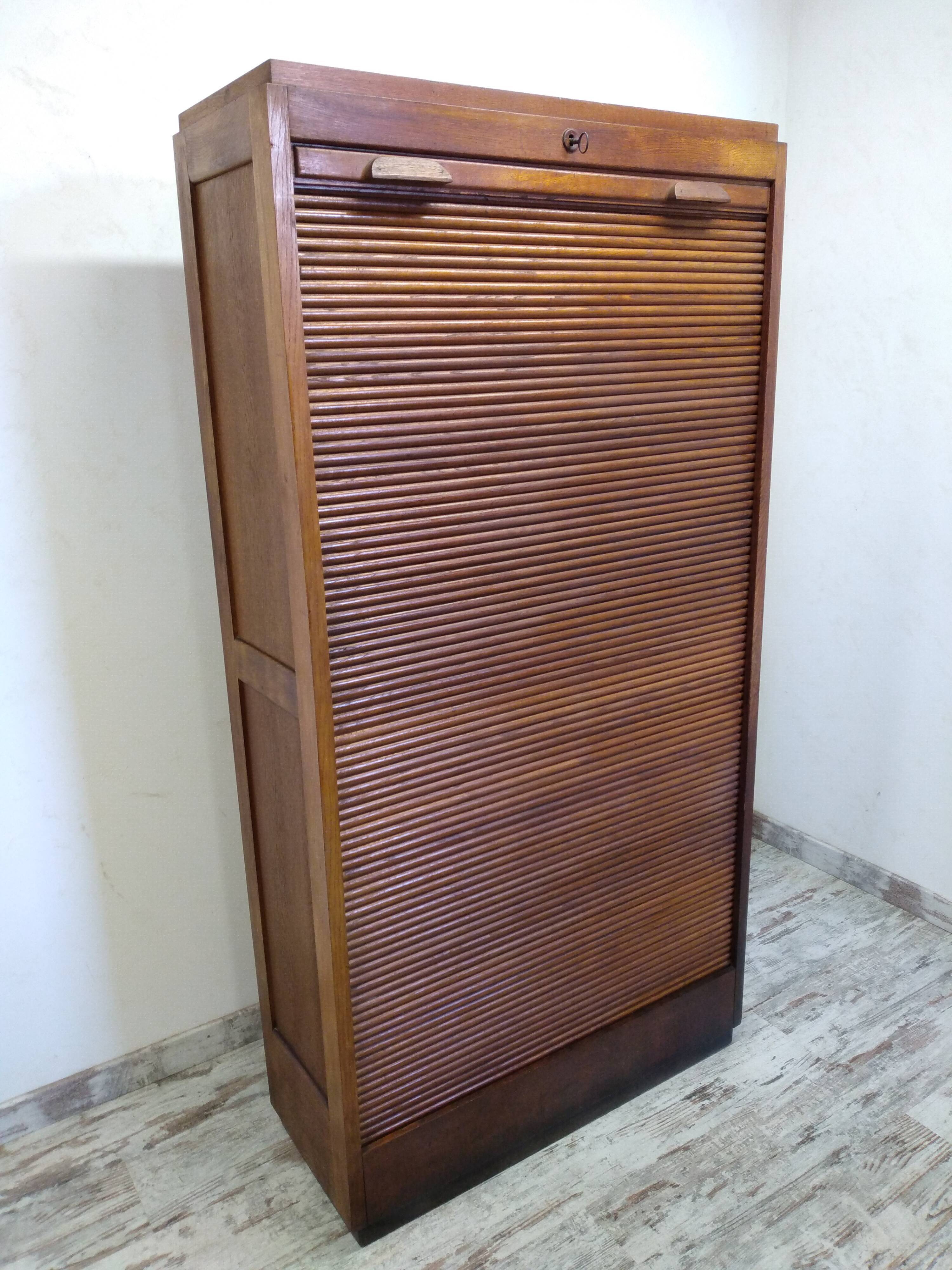 Old curtain binder