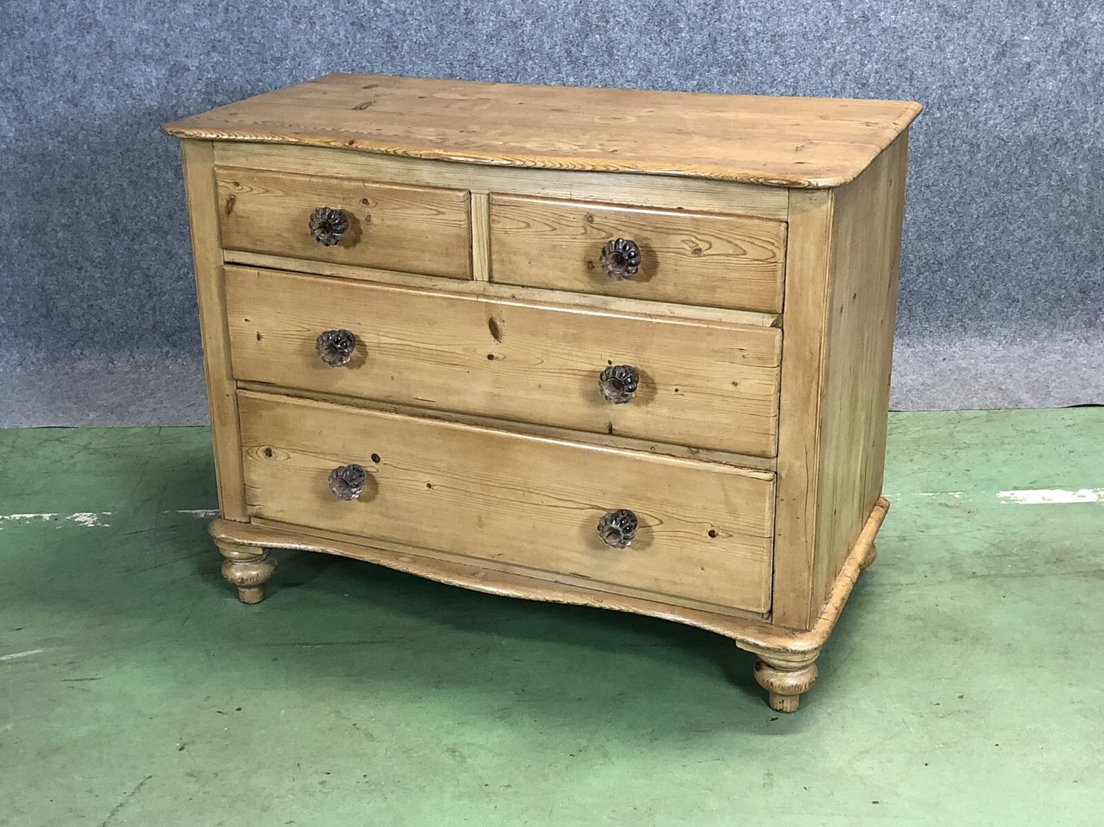 XIX dresser with glass buttons
