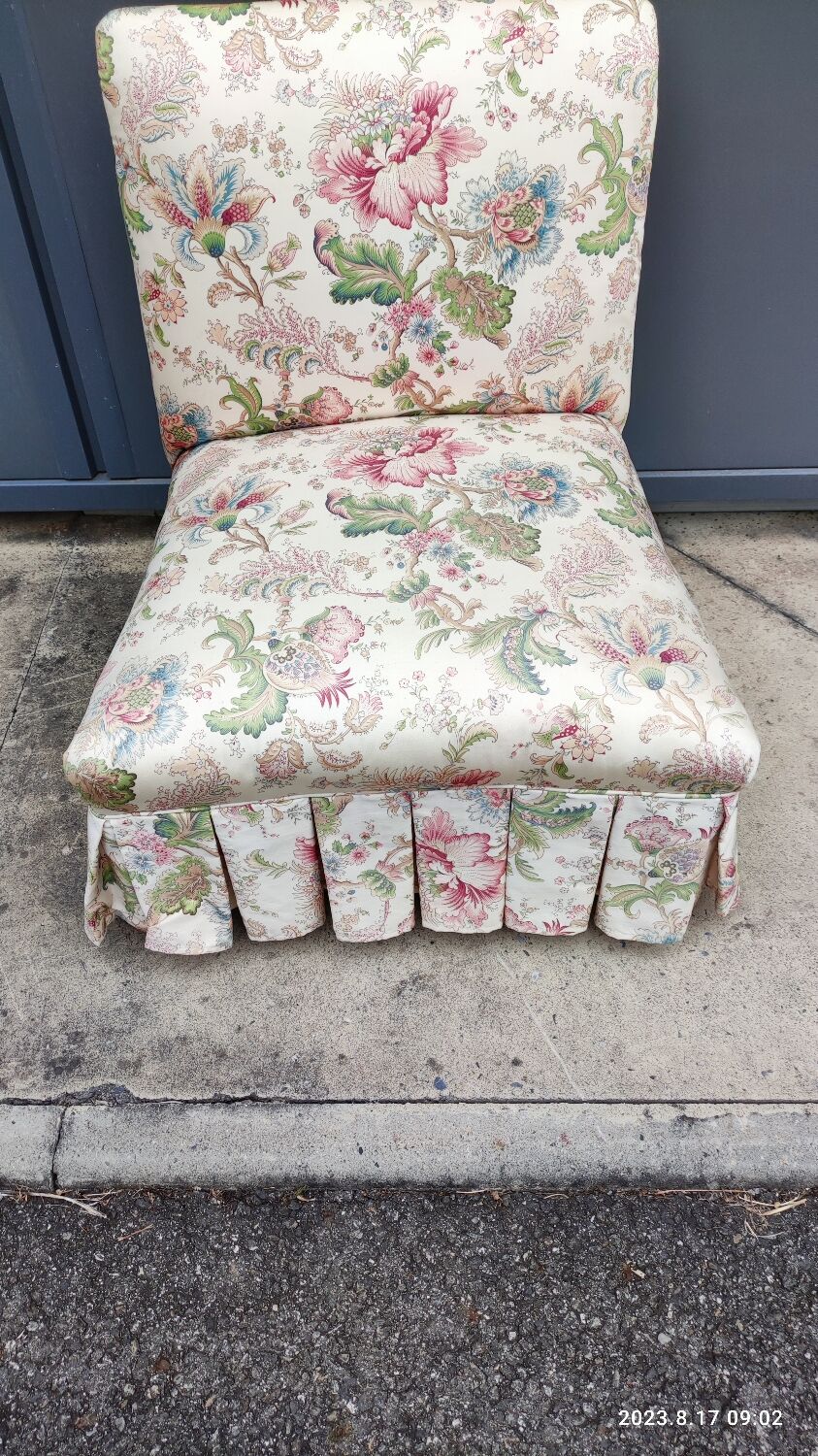 Fireside chair