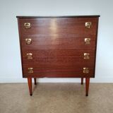 Chest of drawers with spindle legs