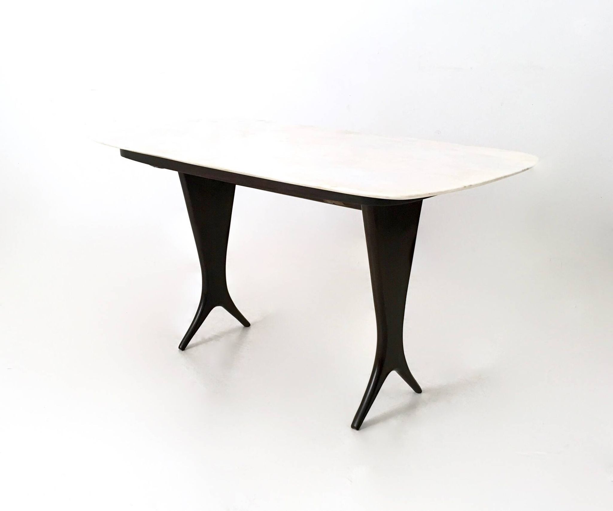 Table basse attribuée à Guglielmo Ulrich avec plateau en marbre de Carrare
