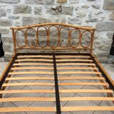 Rattan bed