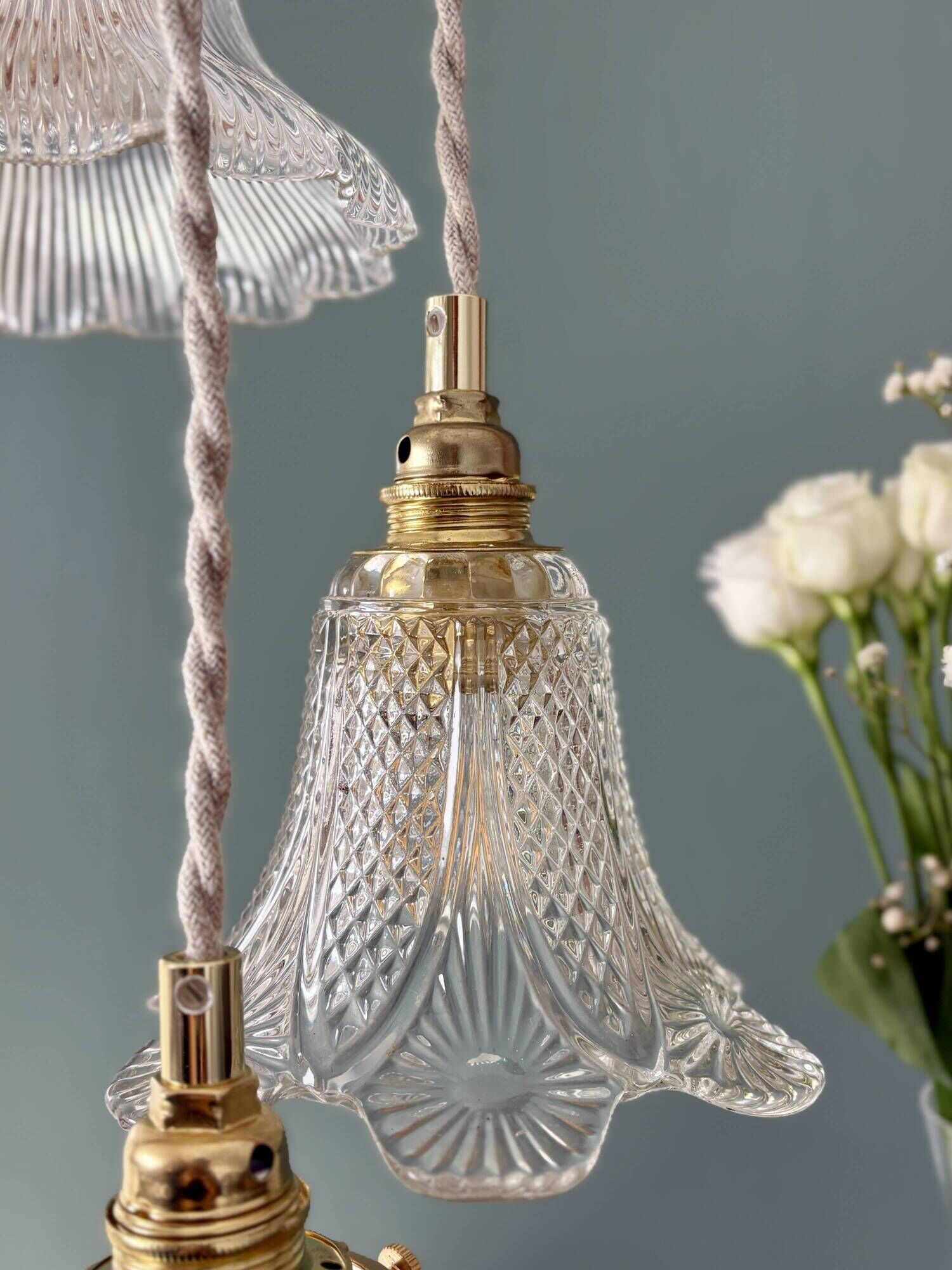 Vintage triple tulip pendant light in chiseled glass and holophane