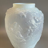Muller opalescent bird vase