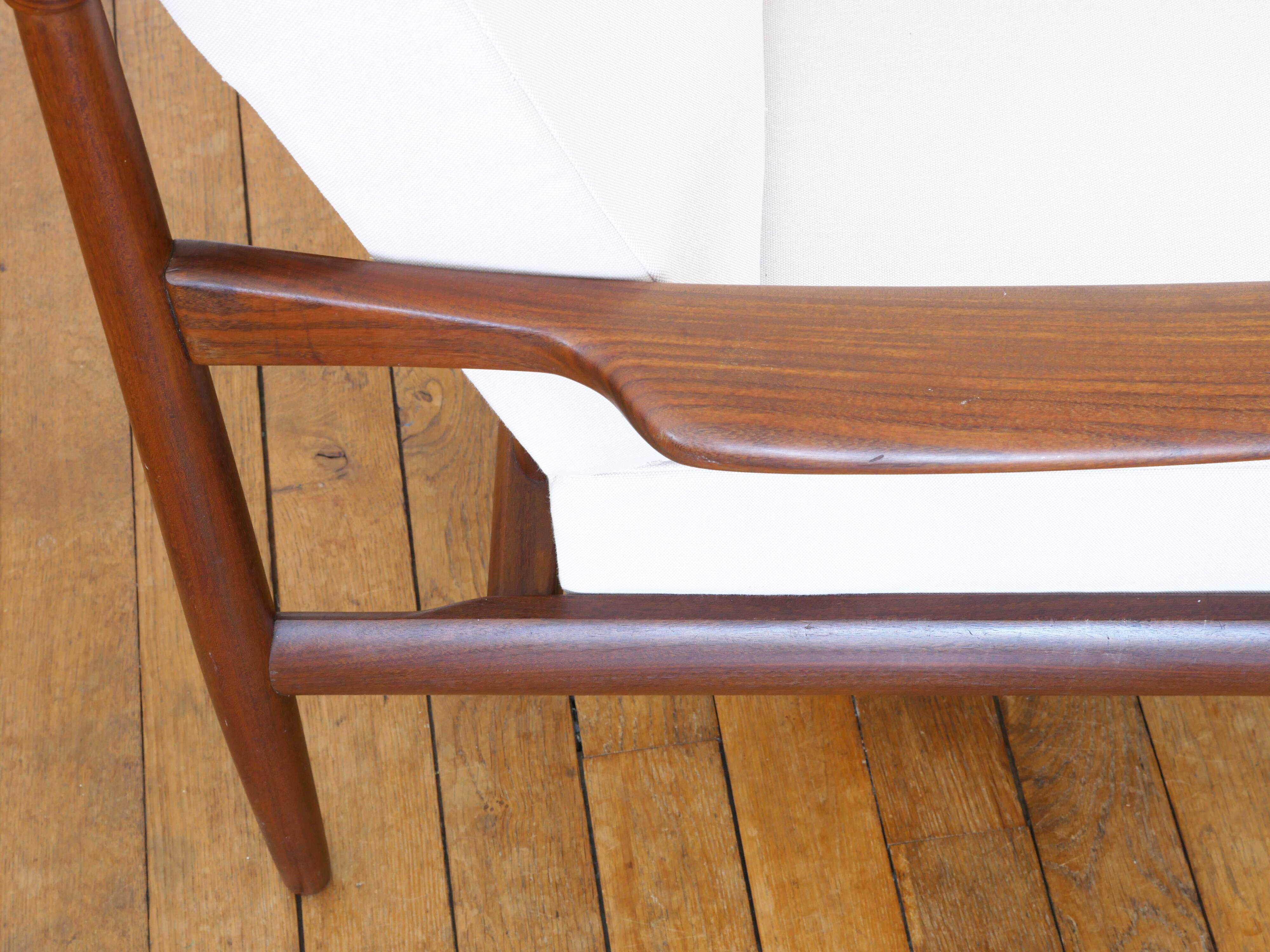 Scandinavian armchair in teak - Fabric, foams & straps: new
