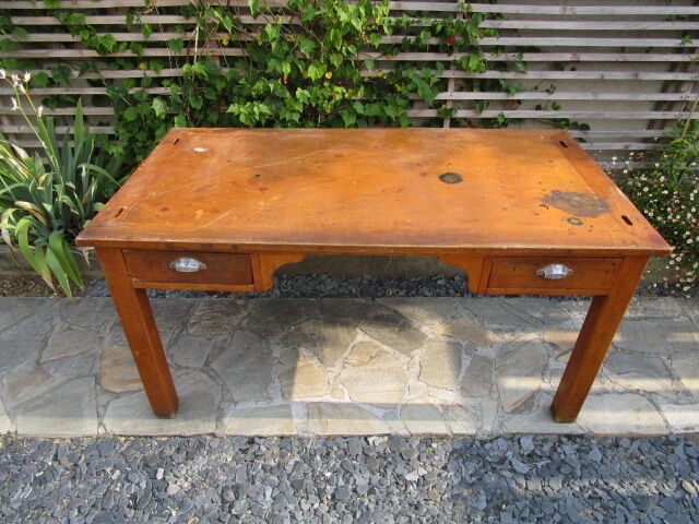 Oak workshop or work desk/table