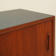 Buffet en teck, design danois, années 1970, production : Danemark