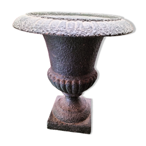 Vase Médicis en fonte