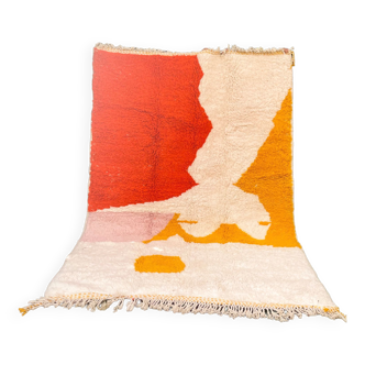 Tapis marocain béni ouarain orange jaune rose moderne