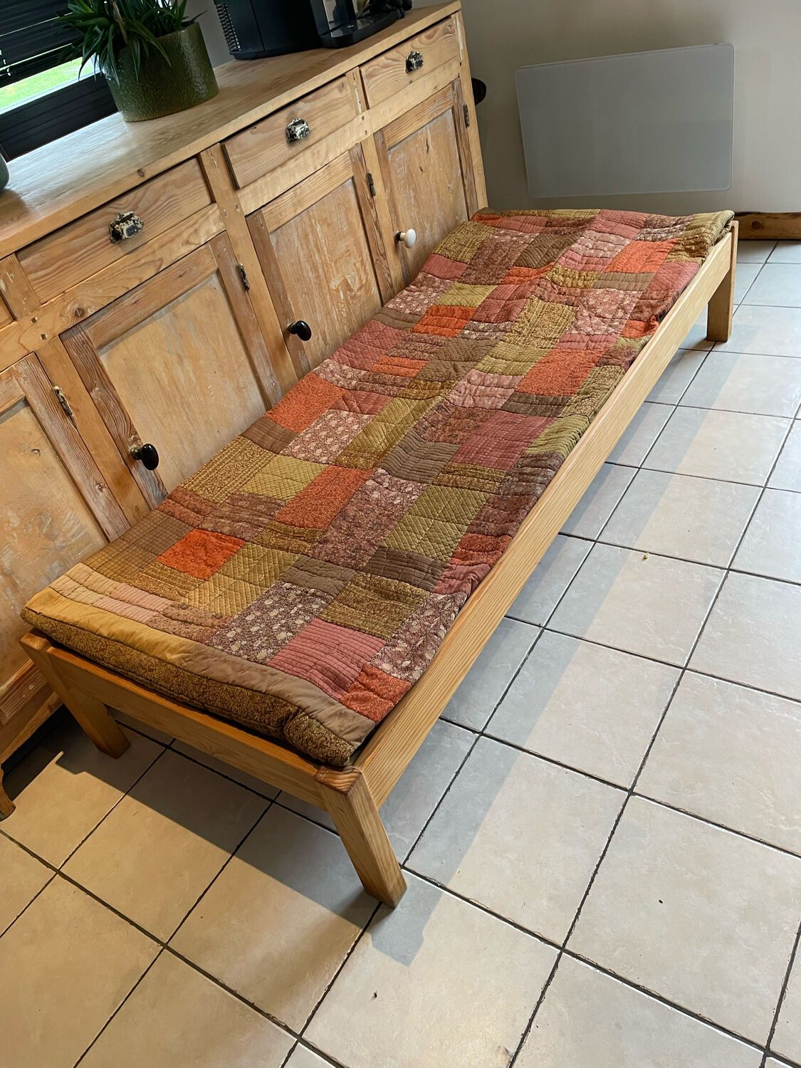 Vintage pine design daybed 70/80