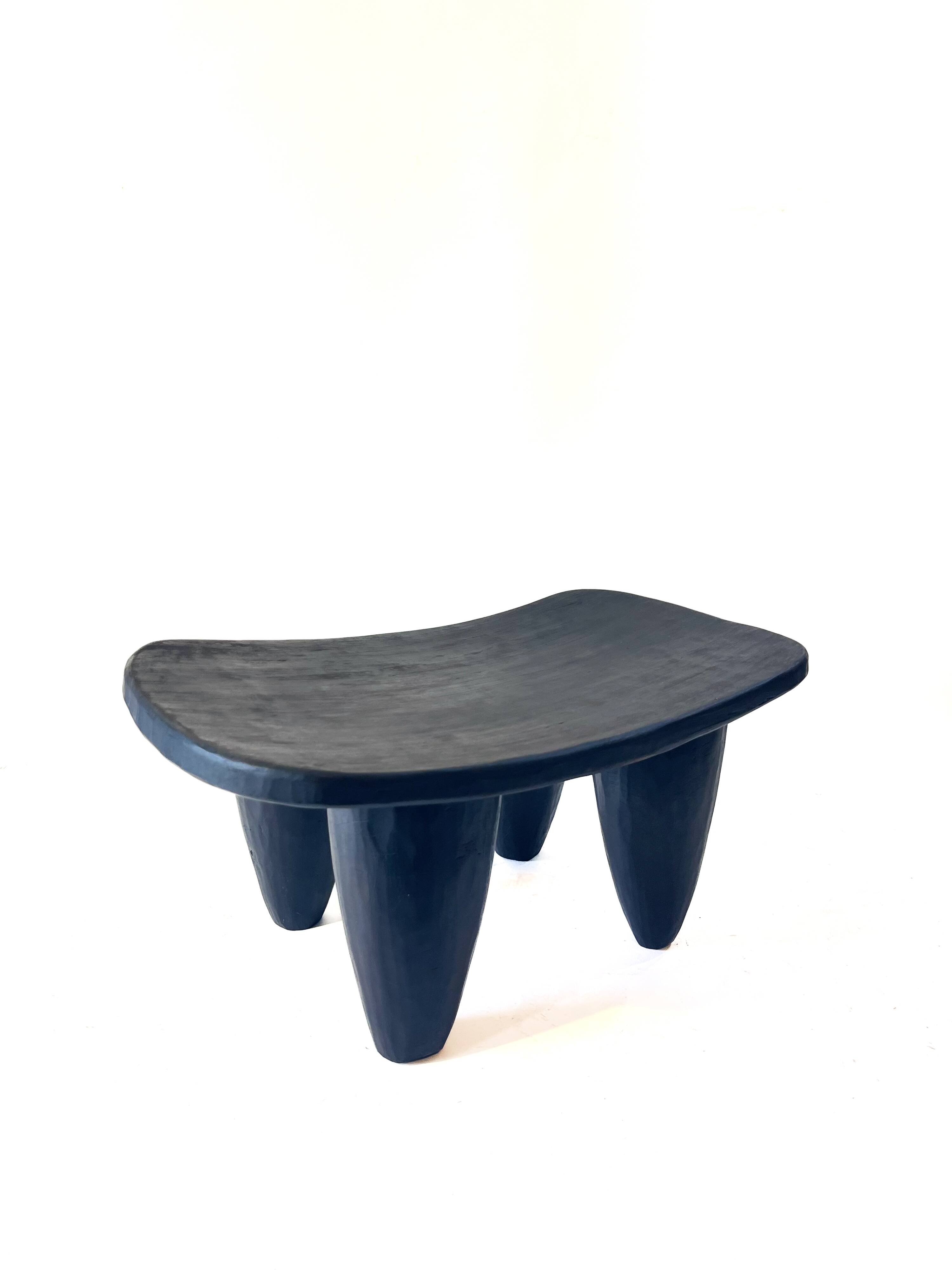 Tabouret Senoufo en bois noir, Côte d'Ivoire