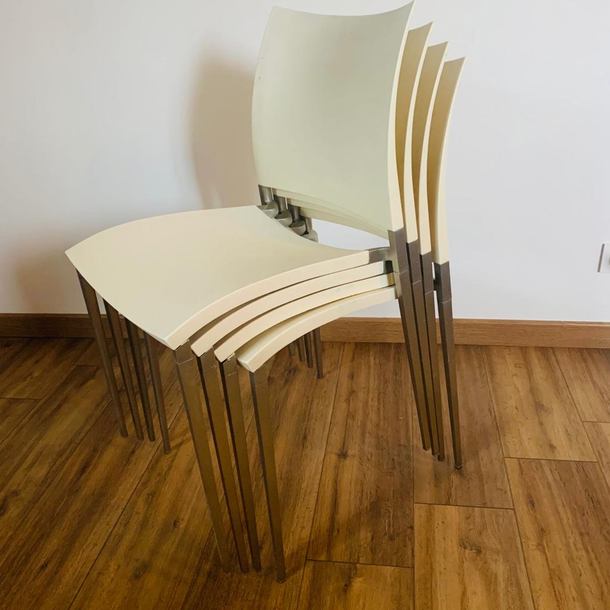 Lot de 4 chaises Desalto Sand