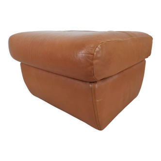Vintage leather pouf