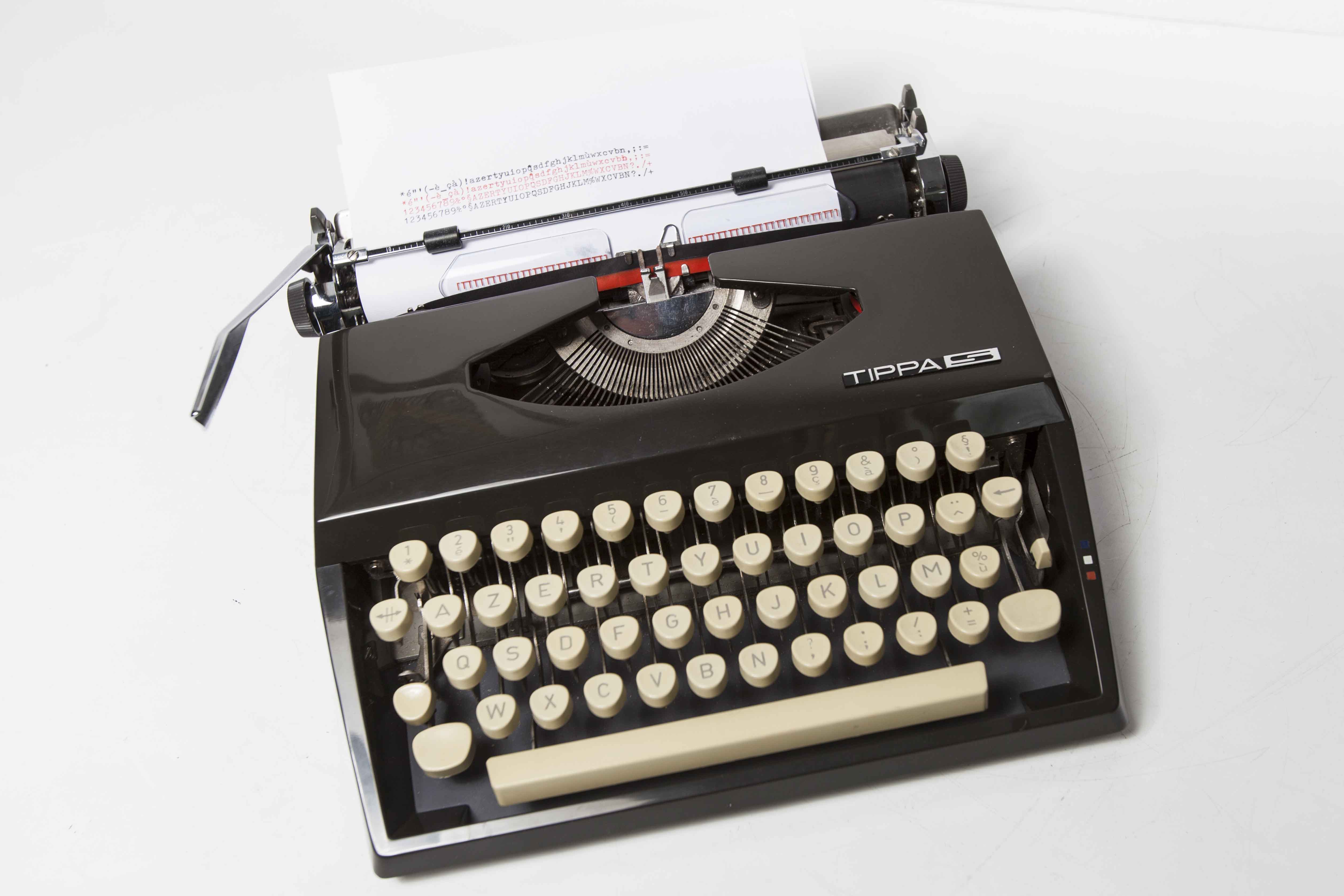 Revised Adler Tippa S typewriter and new ribbon