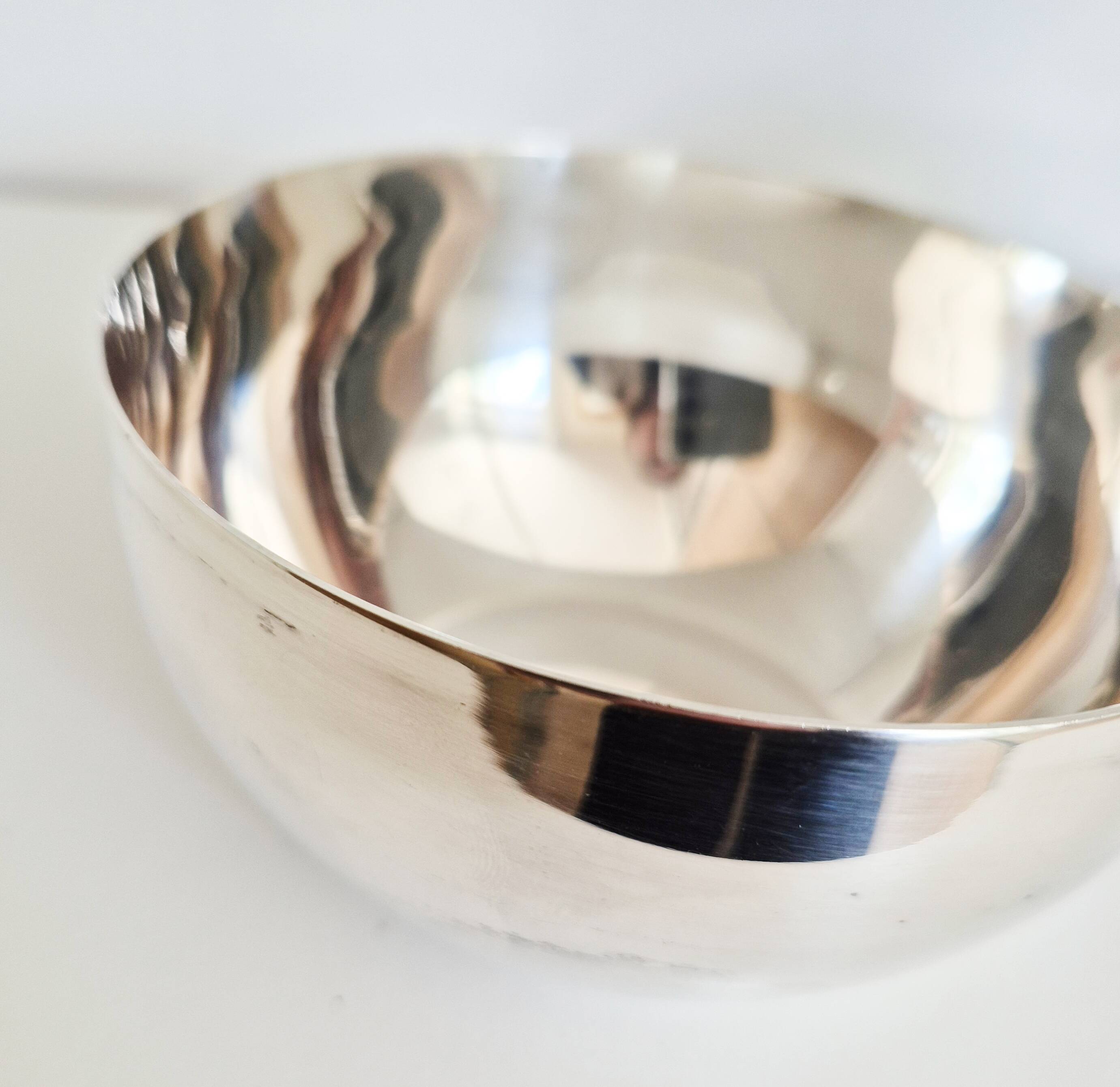 Sugar bowl, lidded pot, silver-plated metal