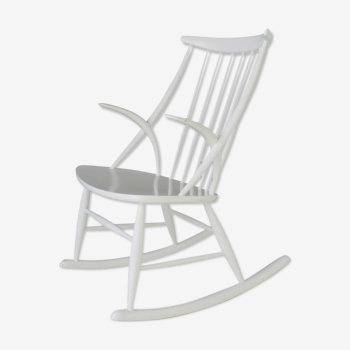 Rocking-chair danois par Illum Wikkelsø