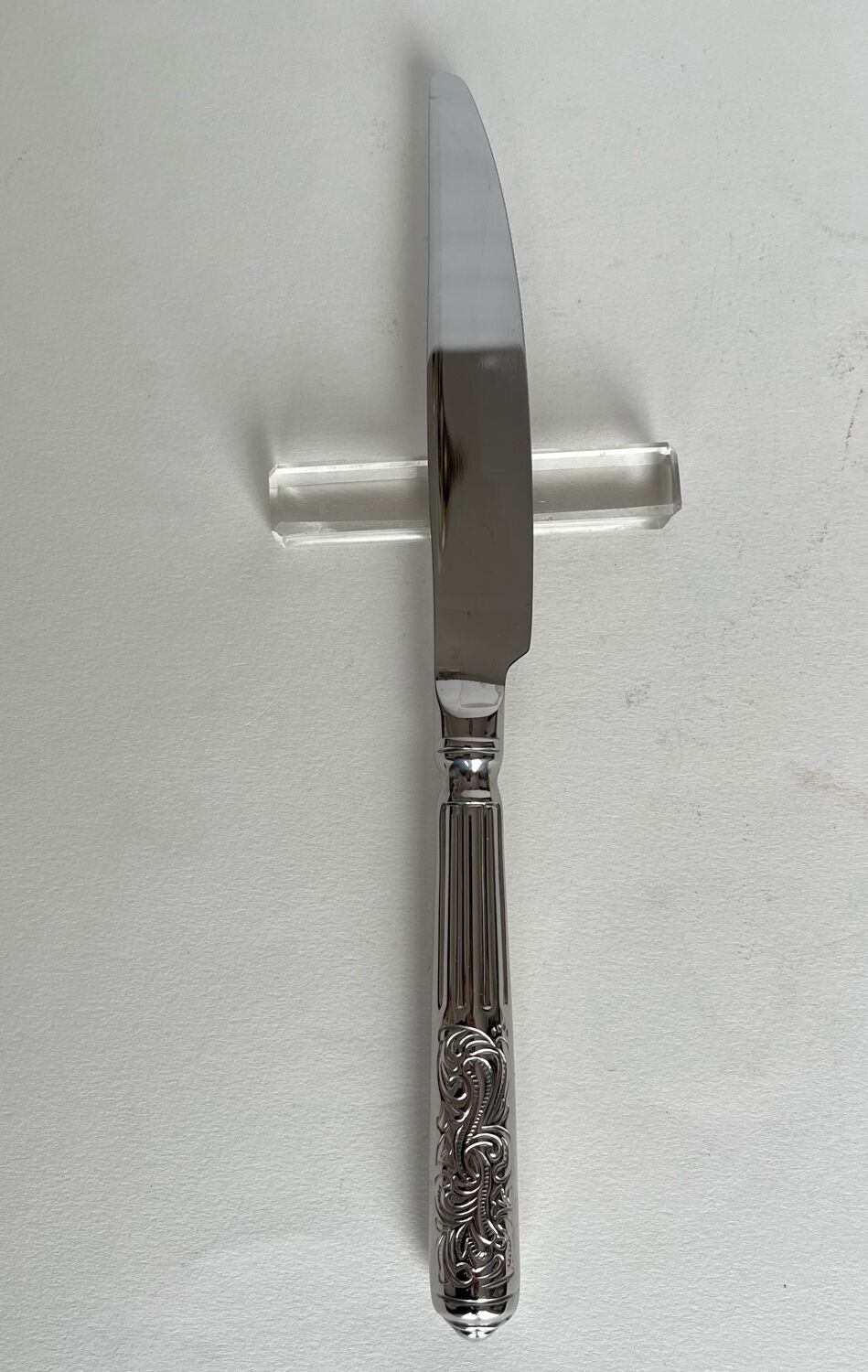 12 glass knife holders