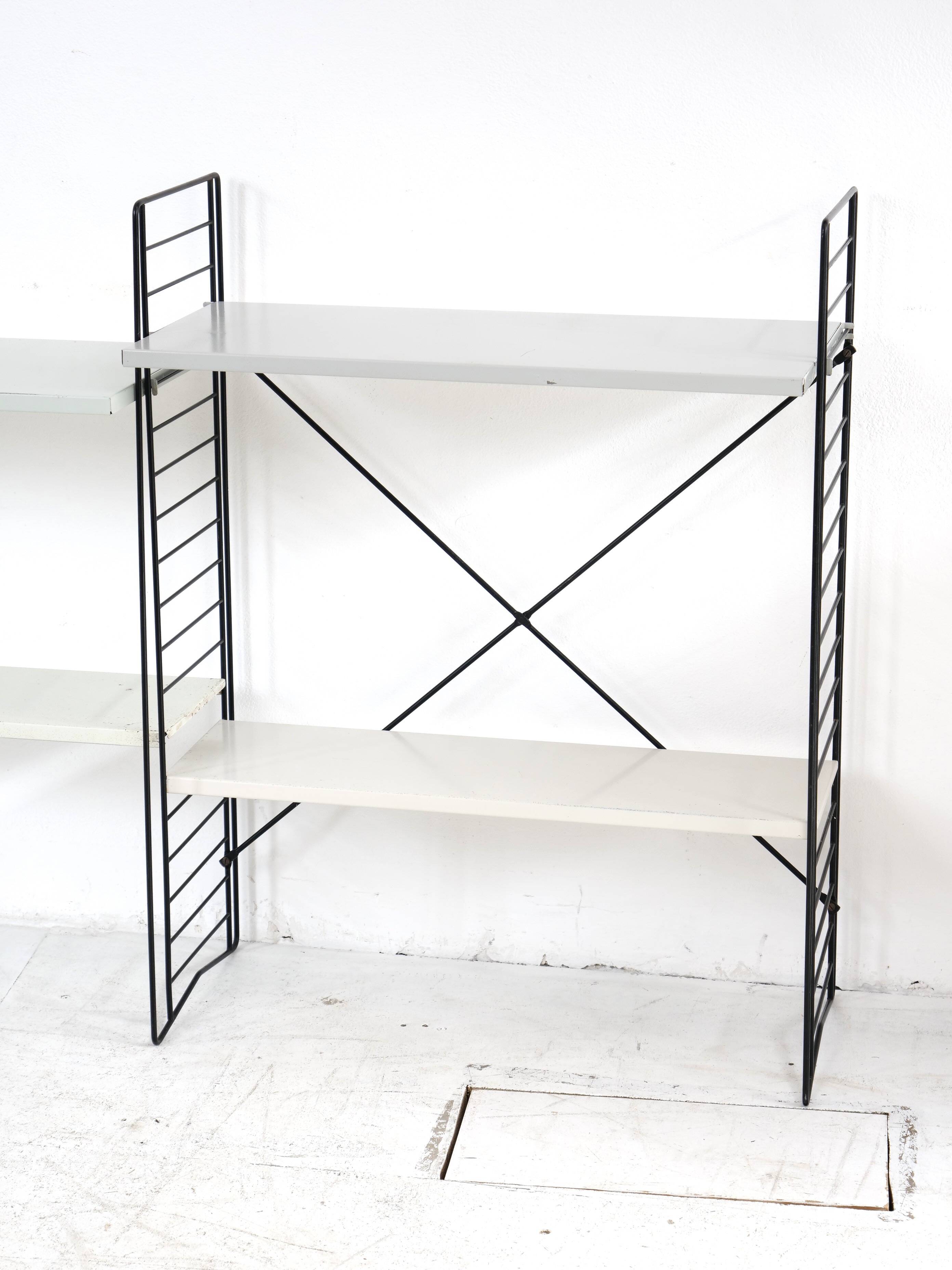 Tomado floor shelf in shades of gray