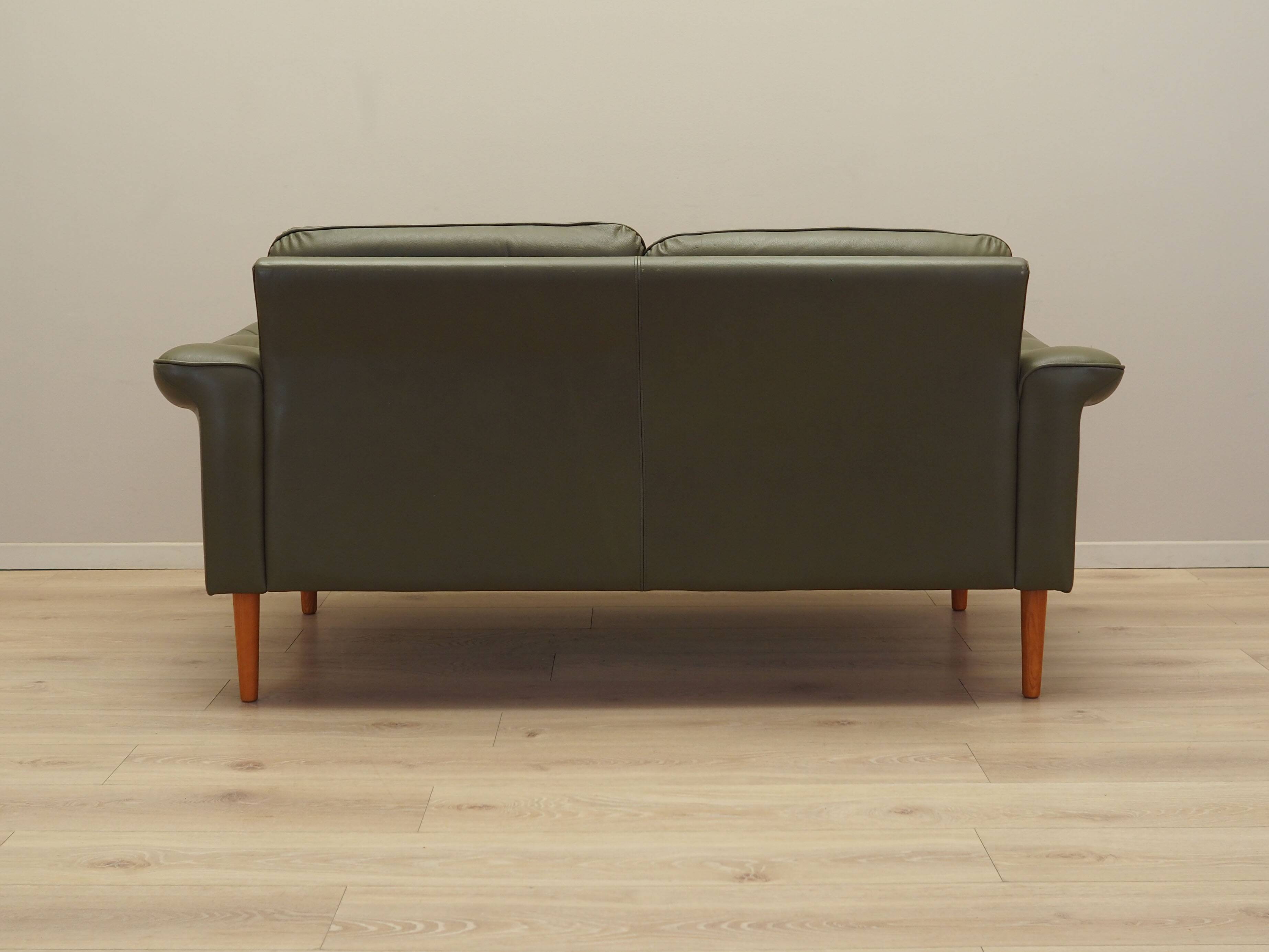 Canapé danois en cuir vert, années 1970