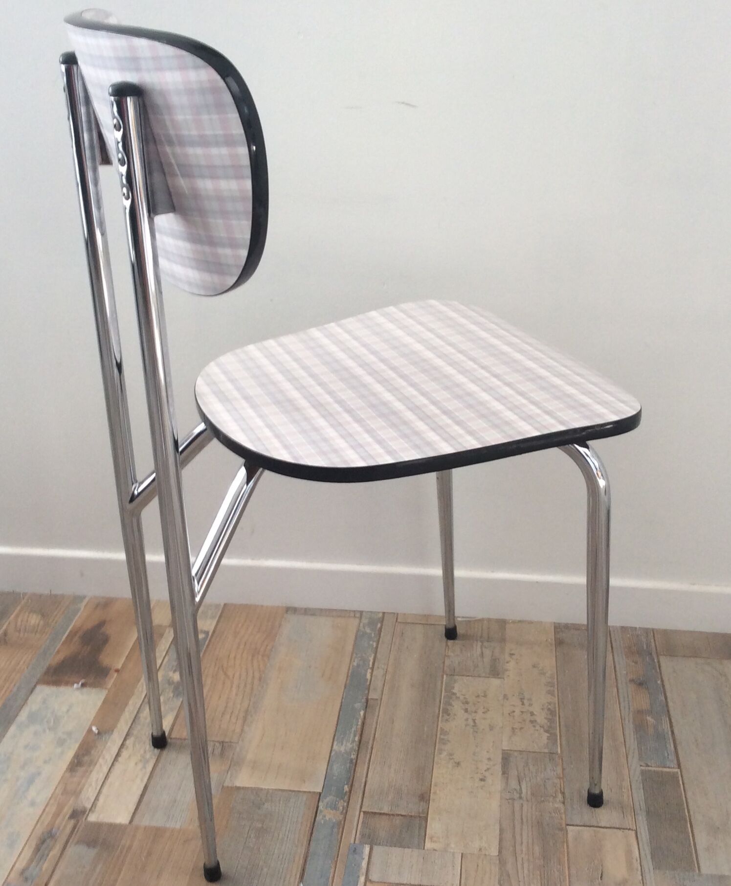 4 Formica chairs from the 60s and 70s