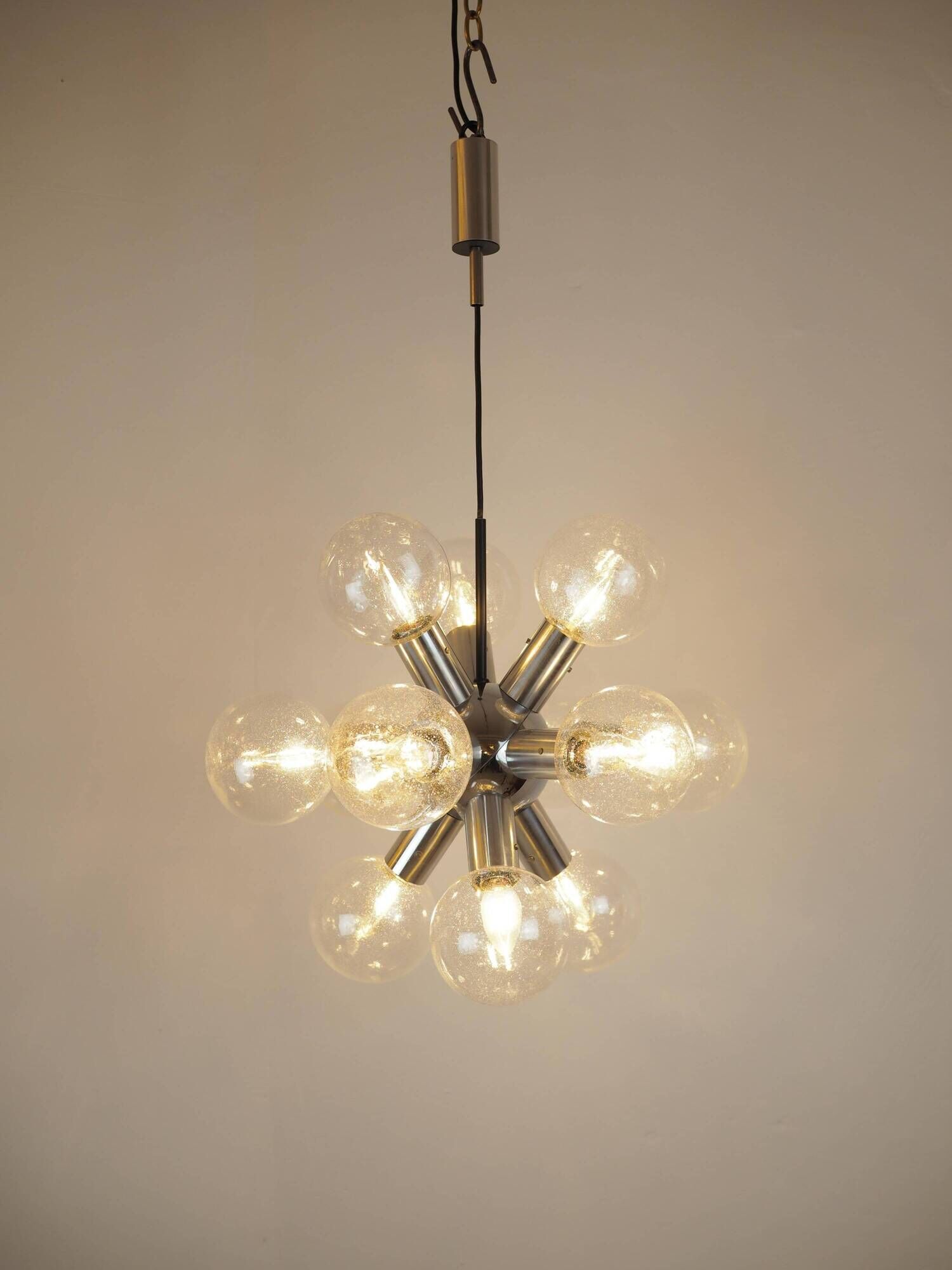 Lustre "Atomium" in the shape of Sputnik by J.T. AGE Kalmar, 1960s.