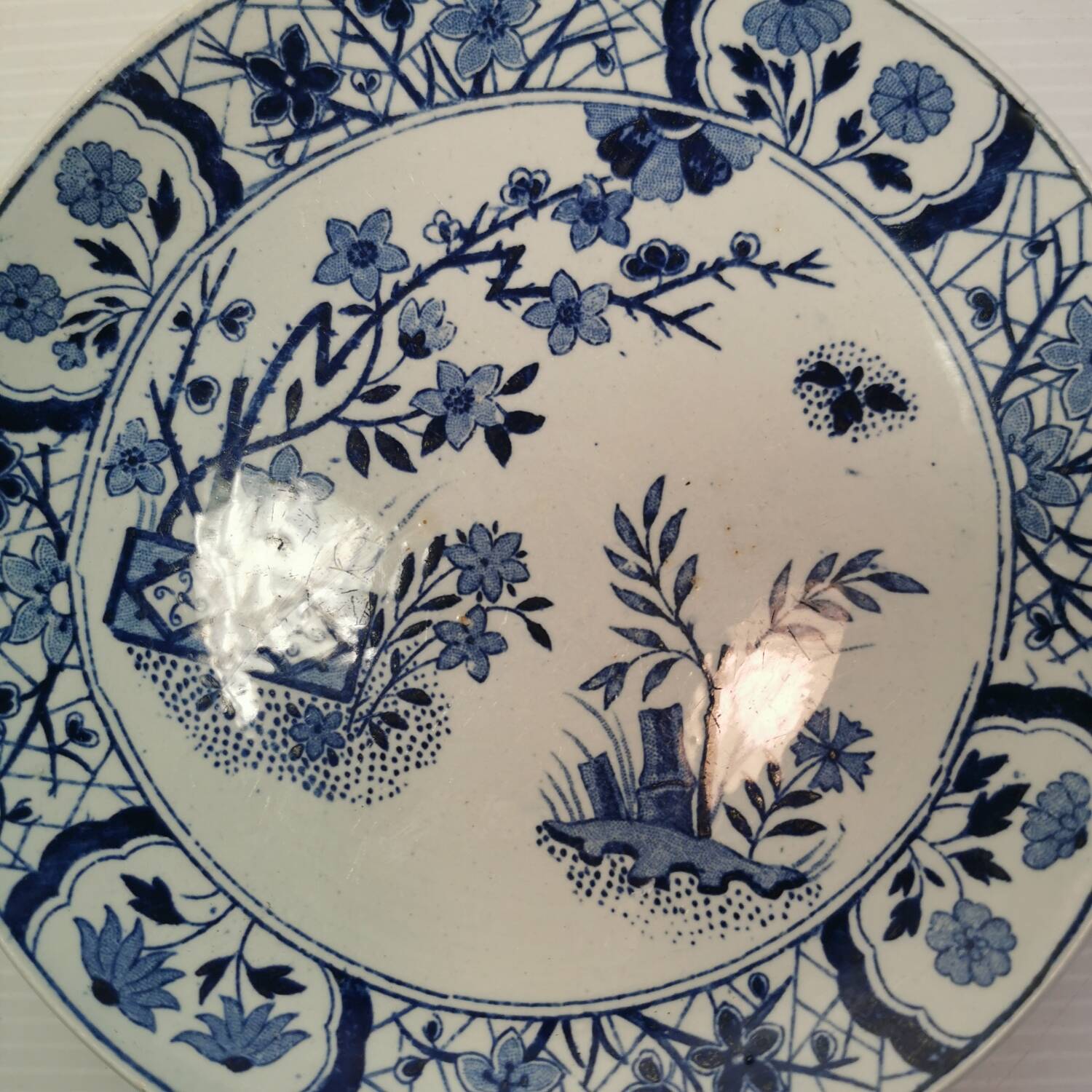 Old Cake / Dessert Plate U & C Damas Blue Utschneider et Cie Sarreguemines BEAUTIFUL DECOR