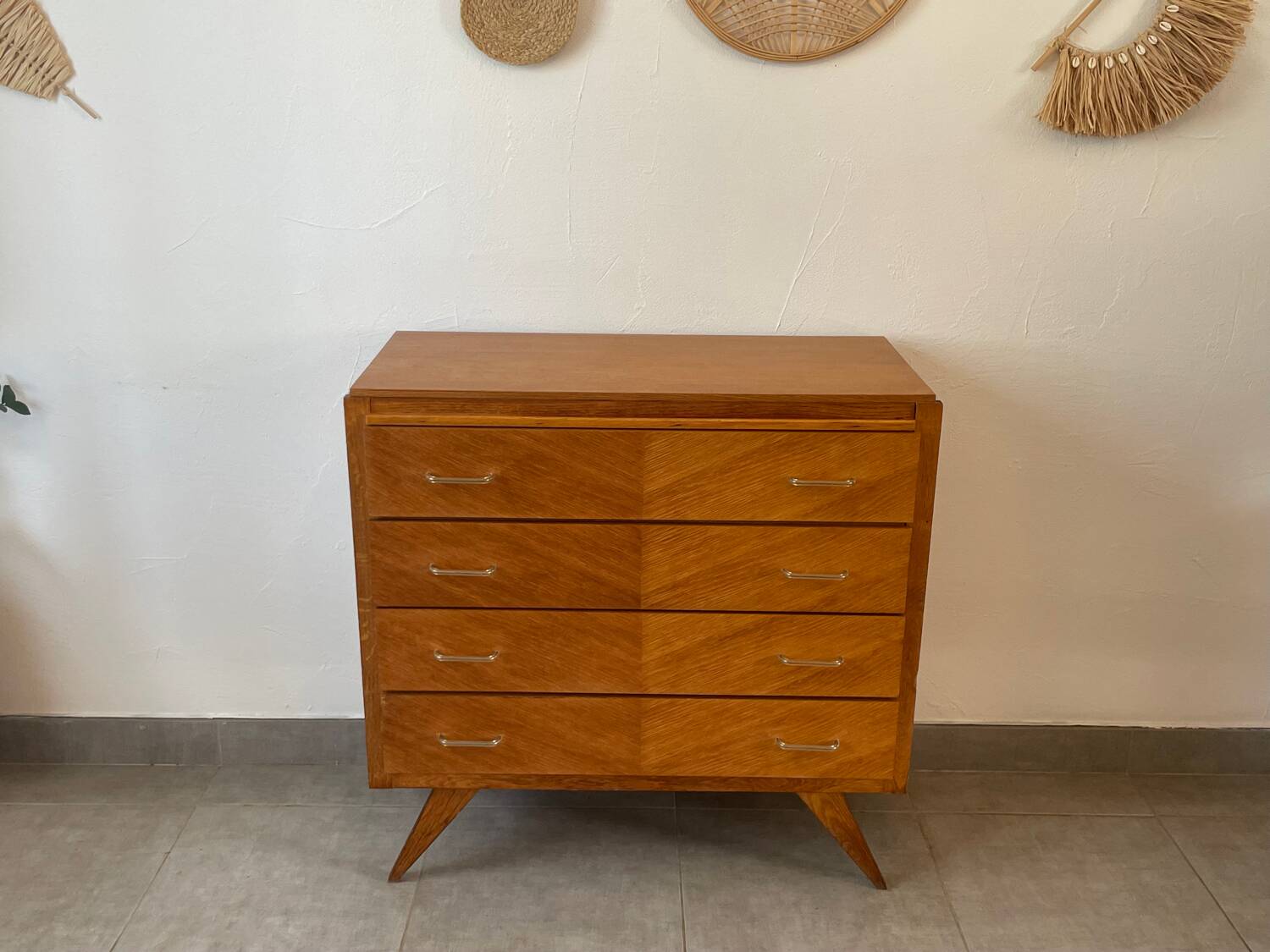 Charmante commode vintage en chêne