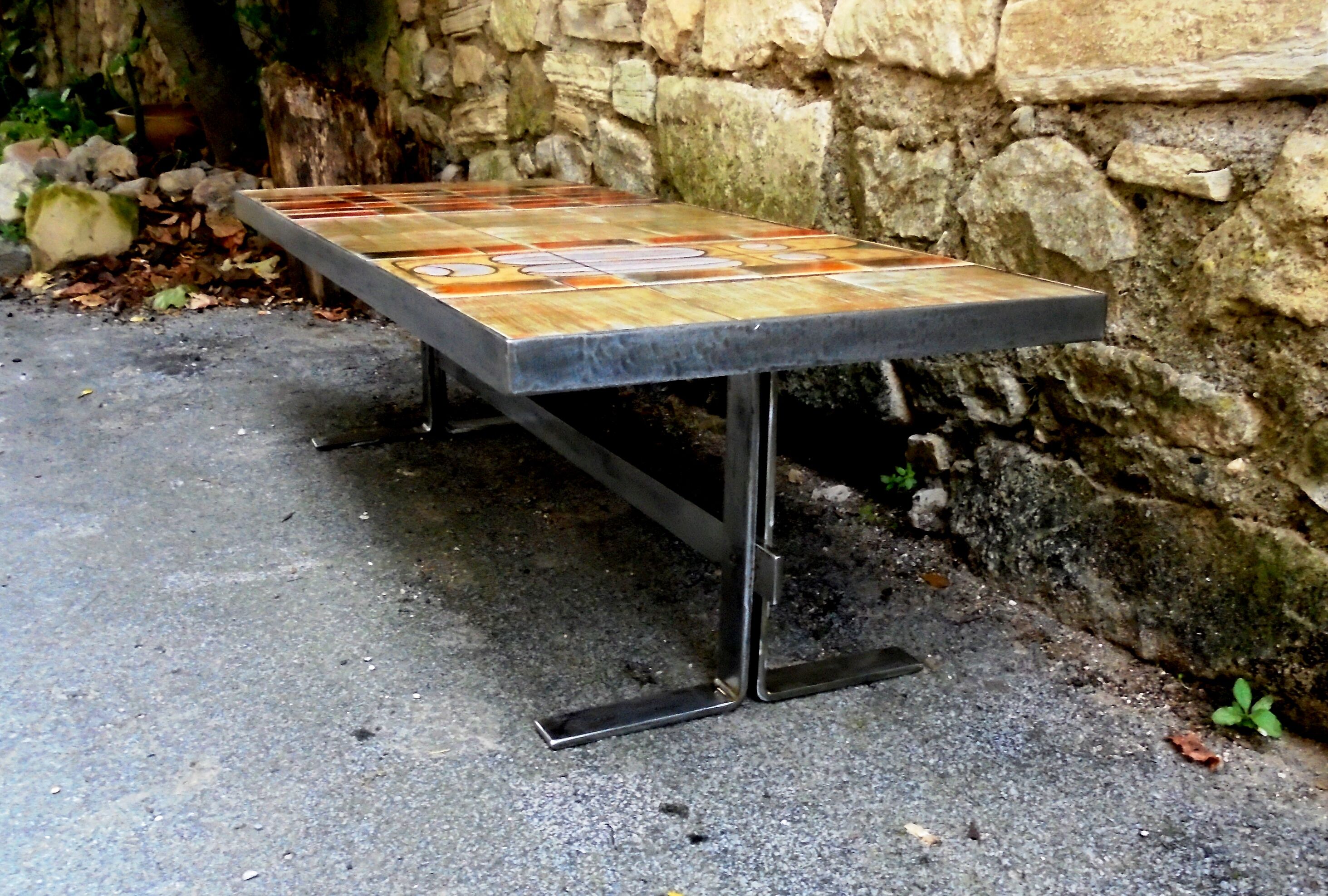 Vintage coffee table circa 1970