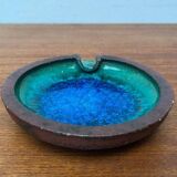 Ashtray or bowl in brutalist studio pottery by Gerhard Liebenthron, mid-century, 1960s, 1968.