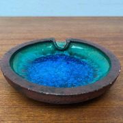 Ashtray or bowl in brutalist studio pottery by Gerhard Liebenthron, mid-century, 1960s, 1968.