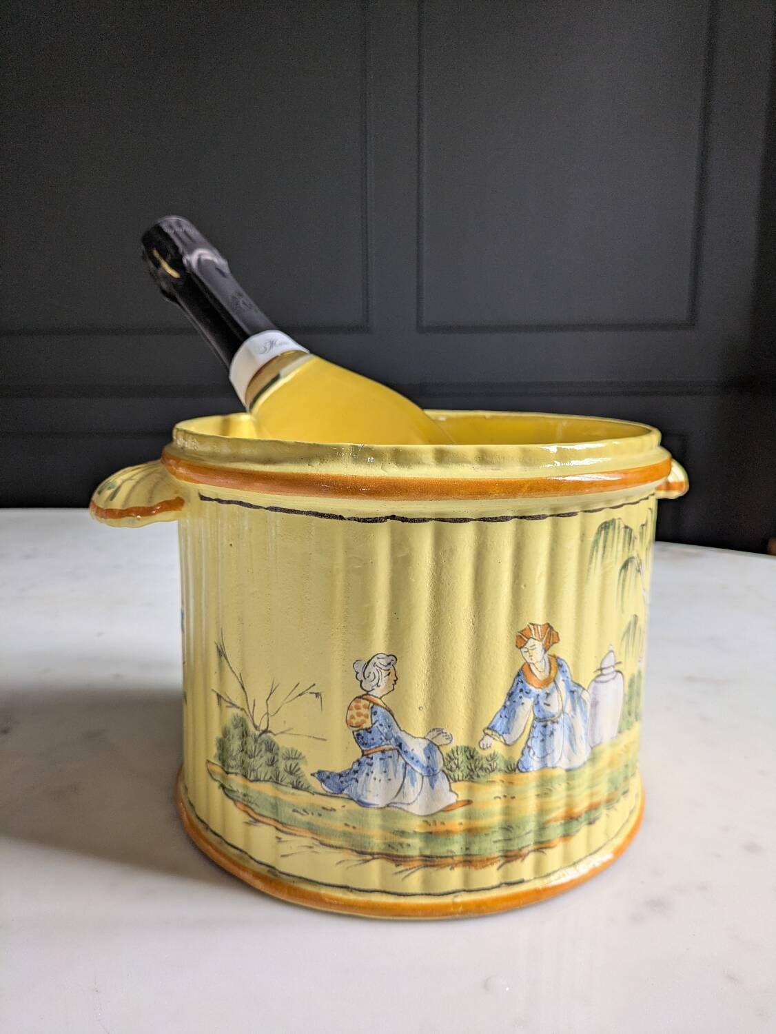 Old ice bucket