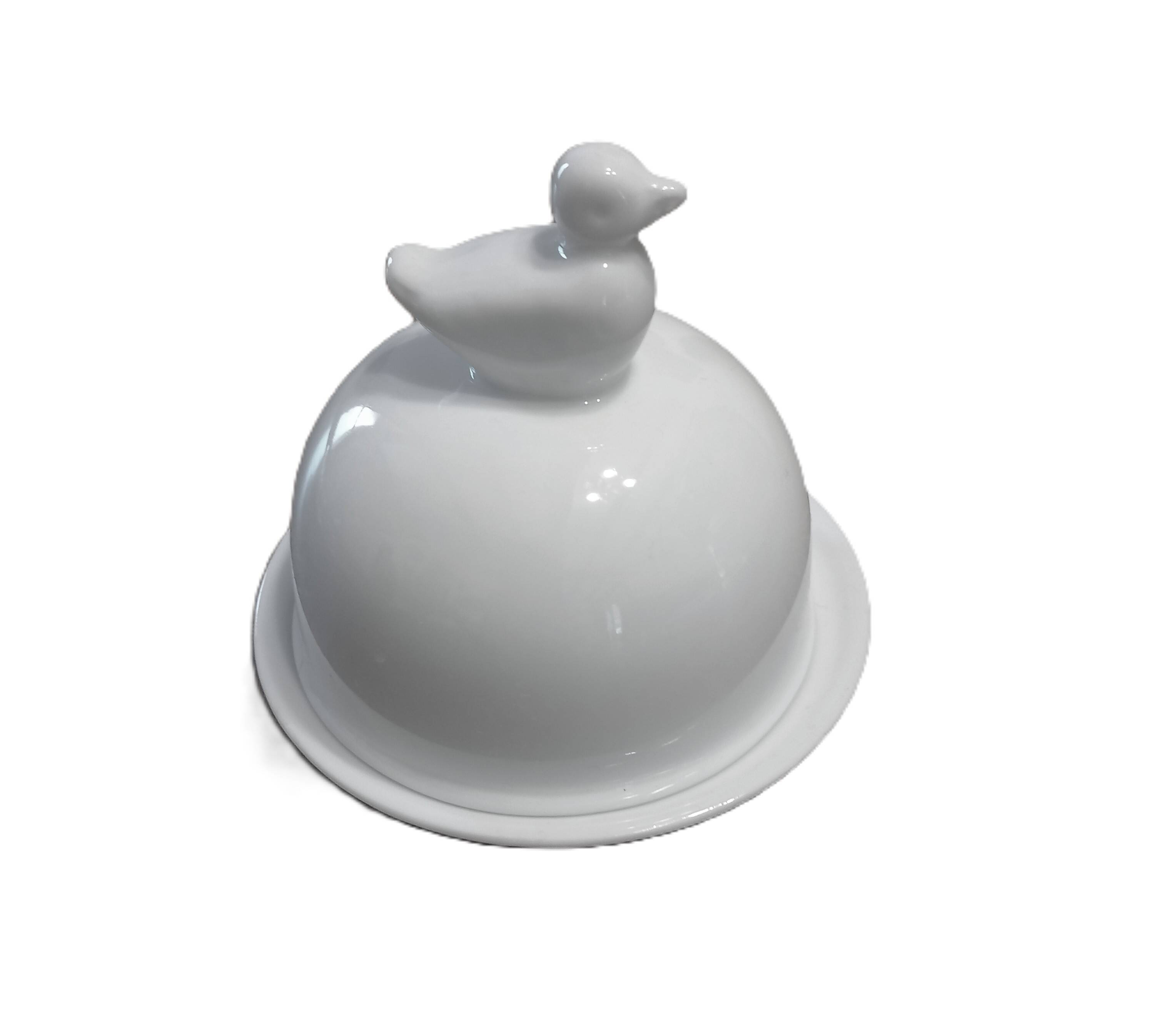 Small butter dish in porcelain