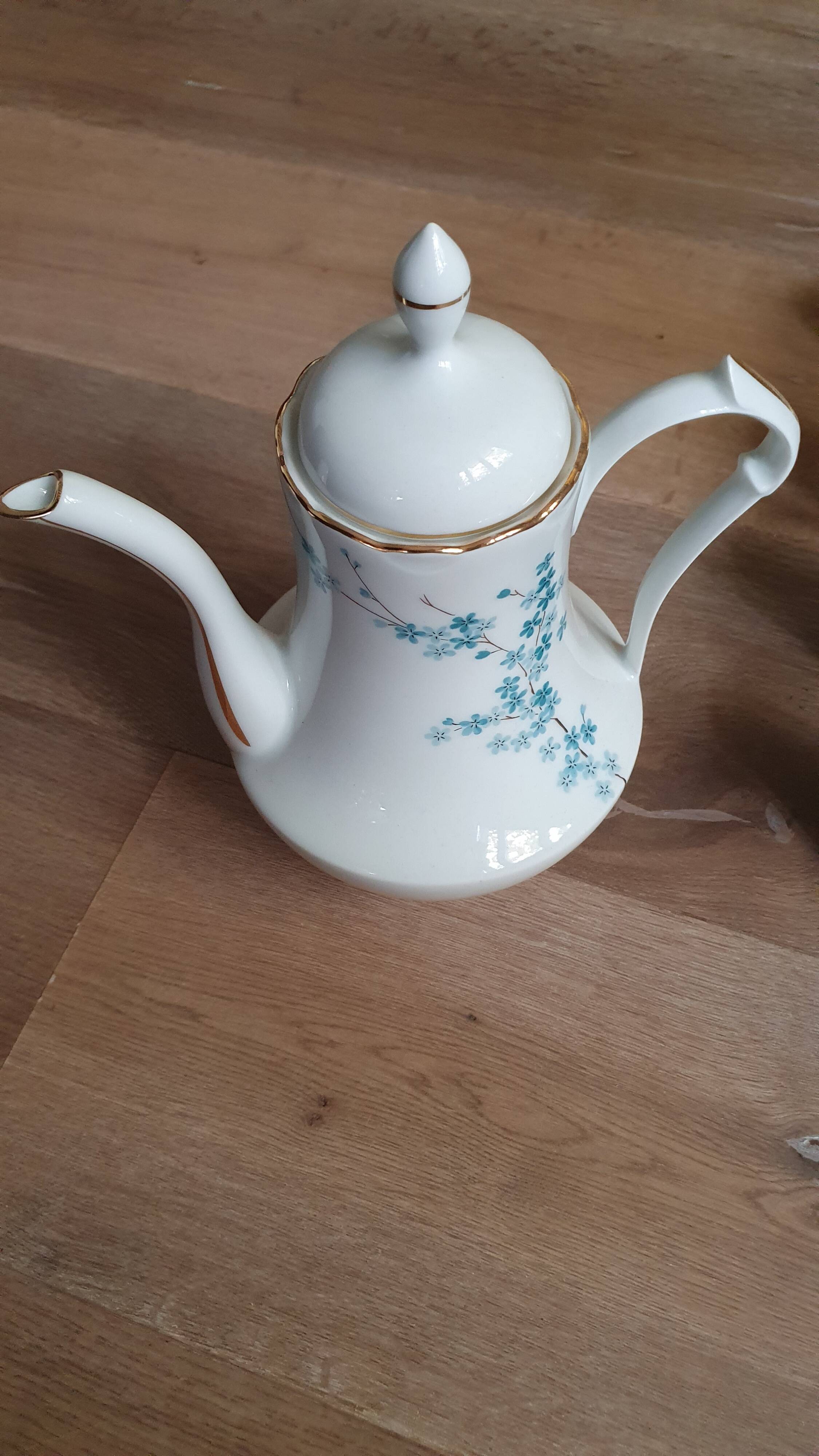 Othello coffee service by Massé and Surget