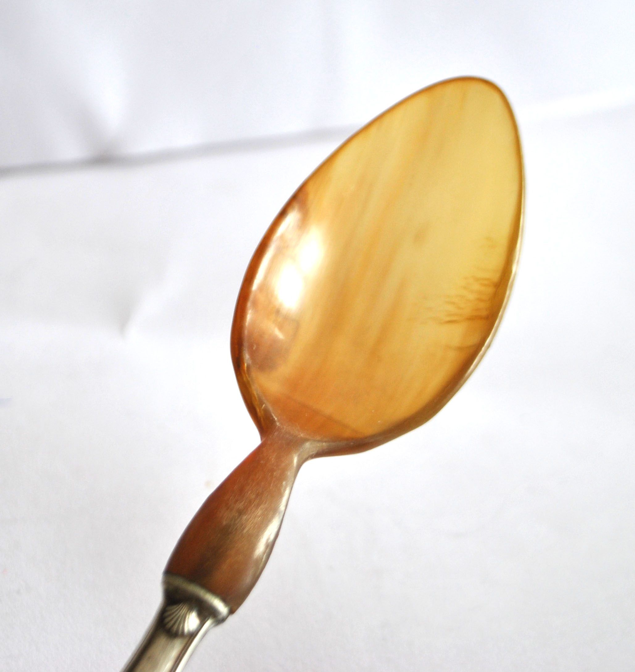 Antique horn salad cutlery – shell decoration 1900