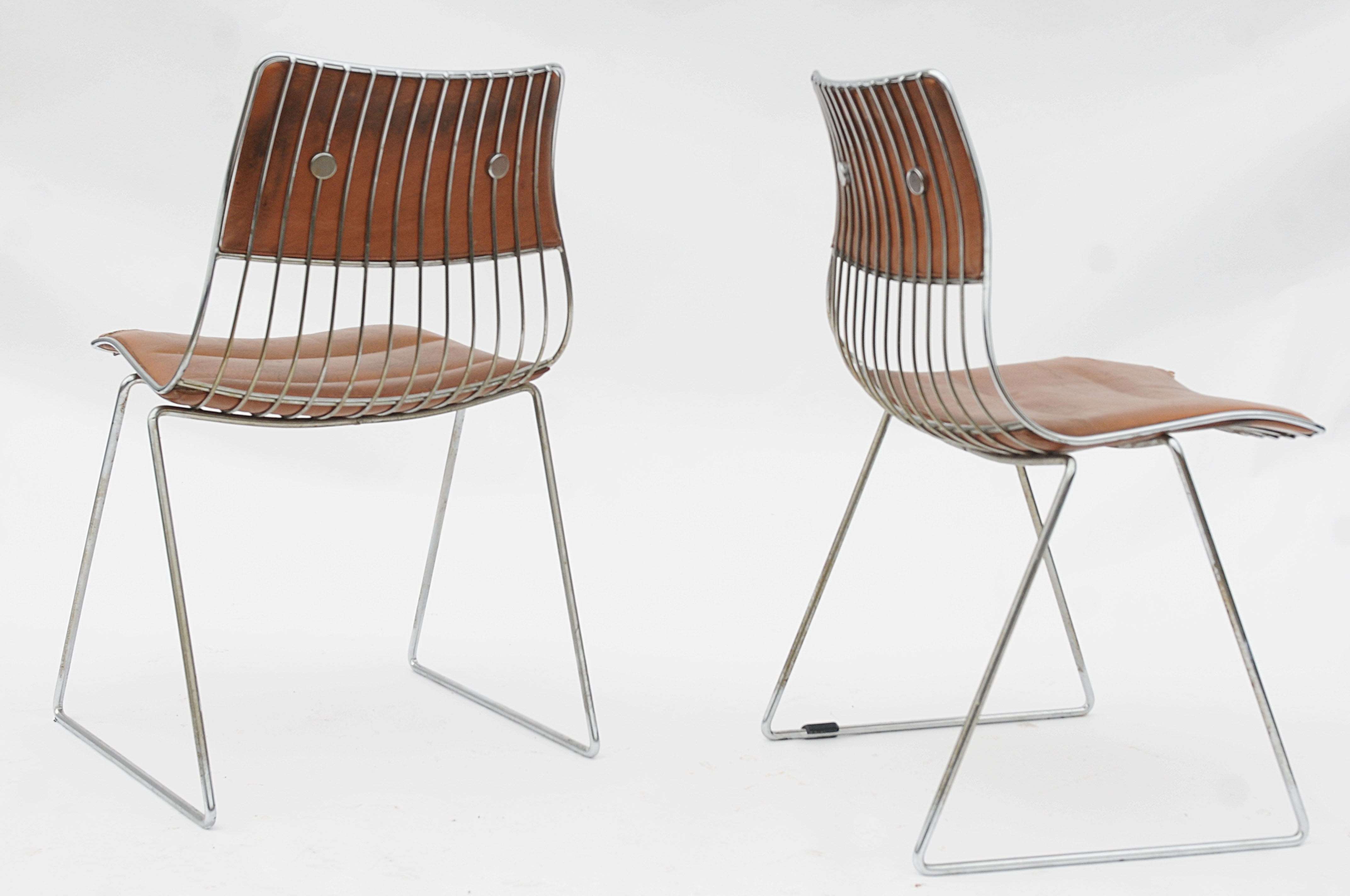 Suite of 3 chrome metal chairs