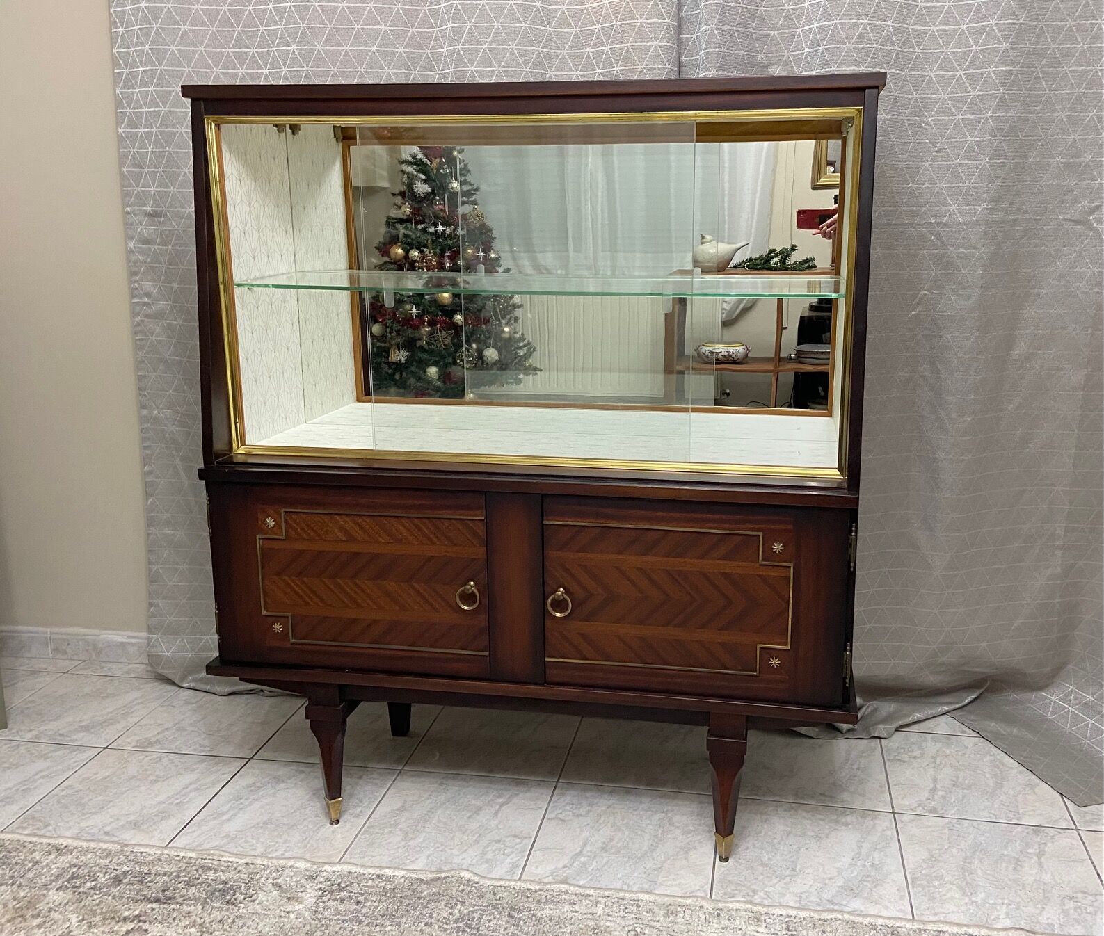 Showcase furniture 50s/60s
