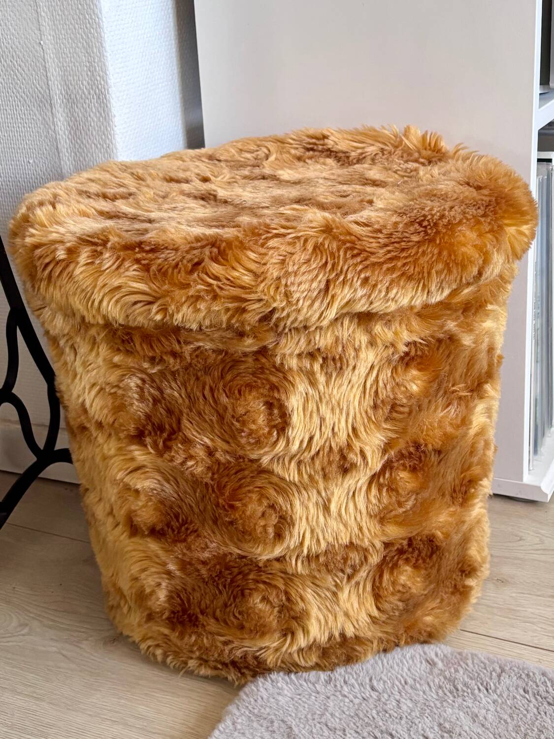 Tabouret coffre Pelfran vintage