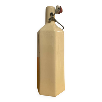 Vase bouteille en grès crème vintage