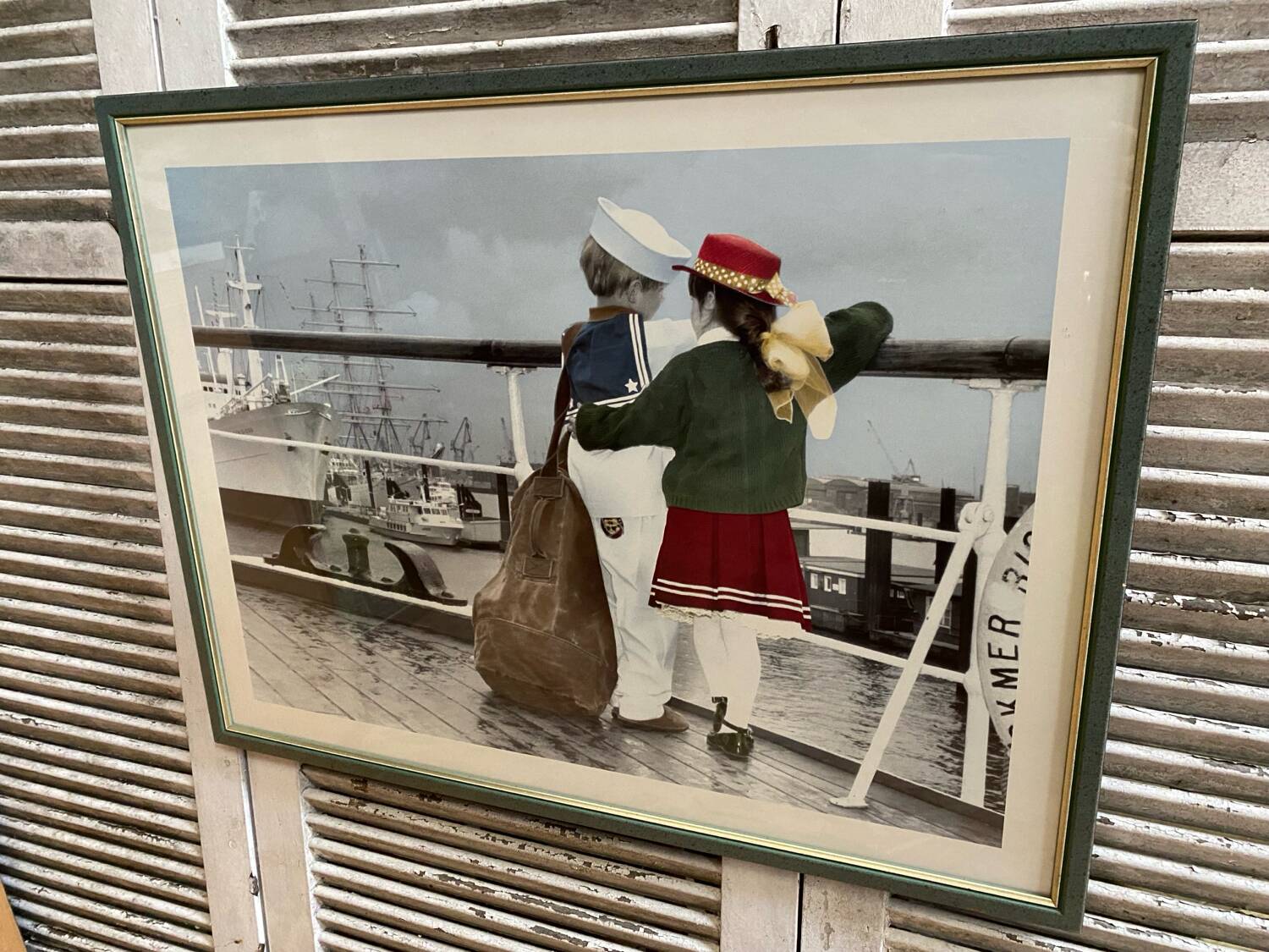 Old Color Print Sailor Children On The Naval Port + Green Wood Frame #B540
